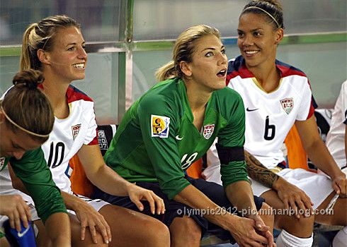 Hope solo selfies